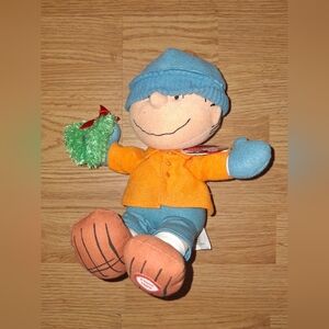 Talking Charlie Brown Plush Hallmark Christmas plush toy